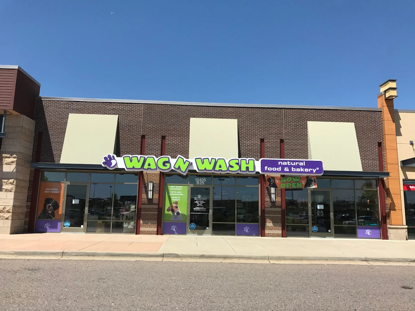 Wag N' Wash Natural Pet Food & Grooming
